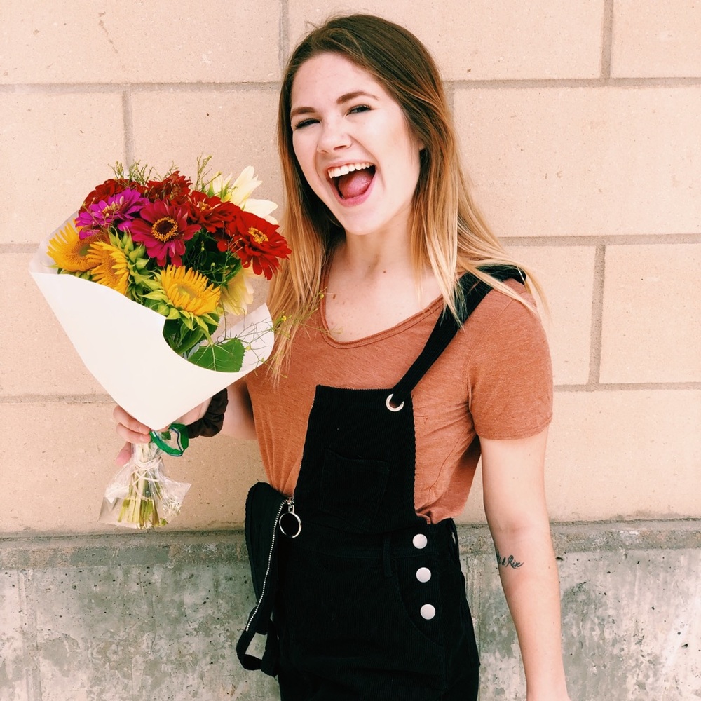 Meet your Posher, Emalee